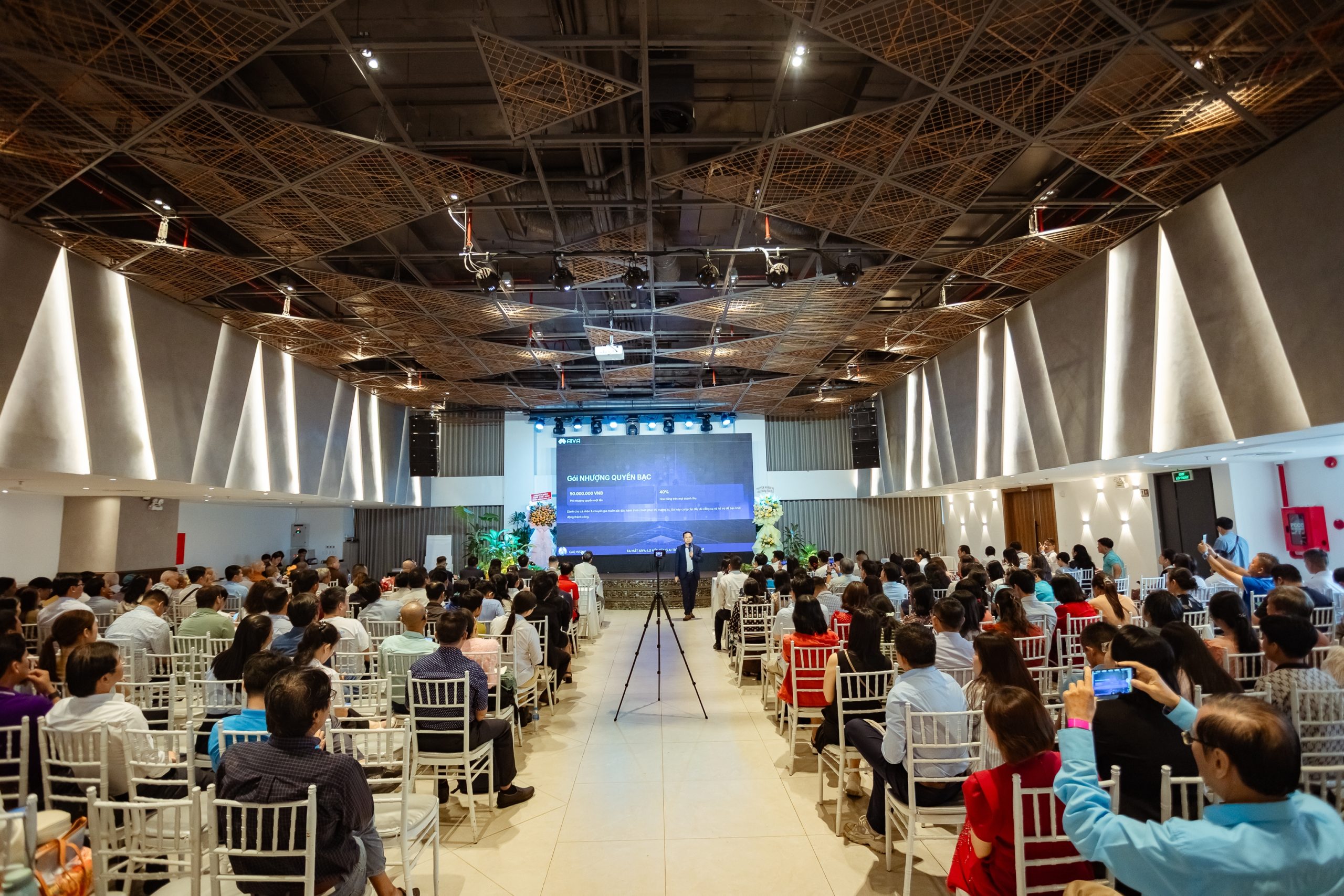 Lễ công bố AIVA 4.0 tại TP.HCM – Bước ngoặt mới của nền tảng AI thực chiến Việt Nam